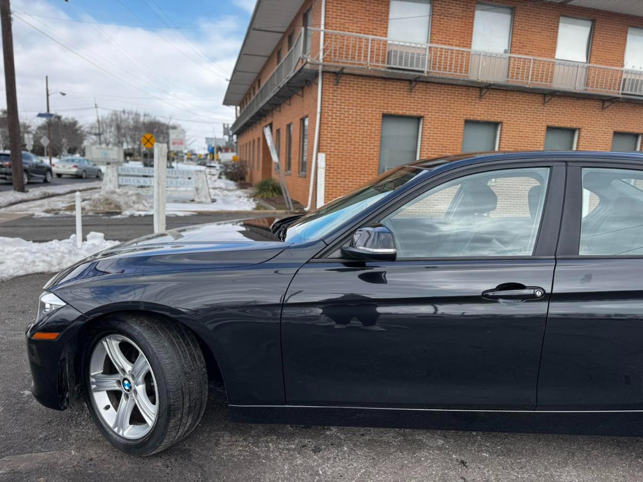 BMW 3 Series 4dr Sdn 328i xDrive AWD SULEV South Africa 2013