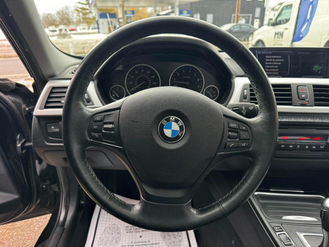 BMW 3 Series 4dr Sdn 328i xDrive AWD SULEV South Africa 2013