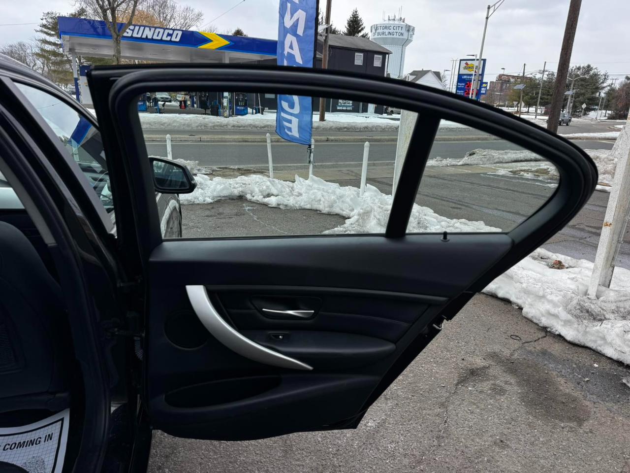 BMW 3 Series 4dr Sdn 328i xDrive AWD SULEV South Africa 2013