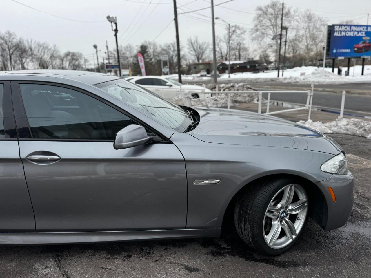 BMW 5 Series 4dr Sdn 535i RWD 2013