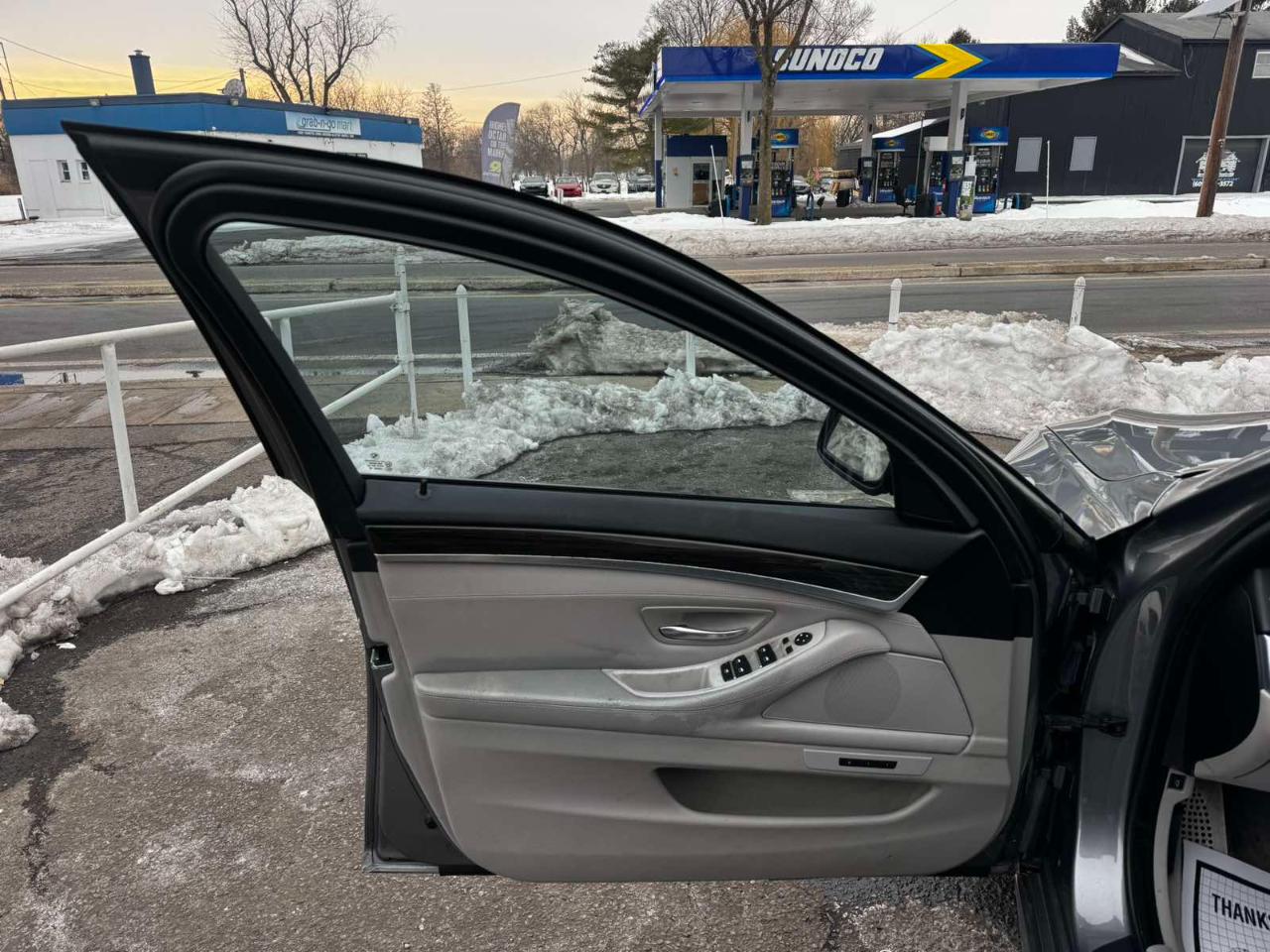 BMW 5 Series 4dr Sdn 535i RWD 2013