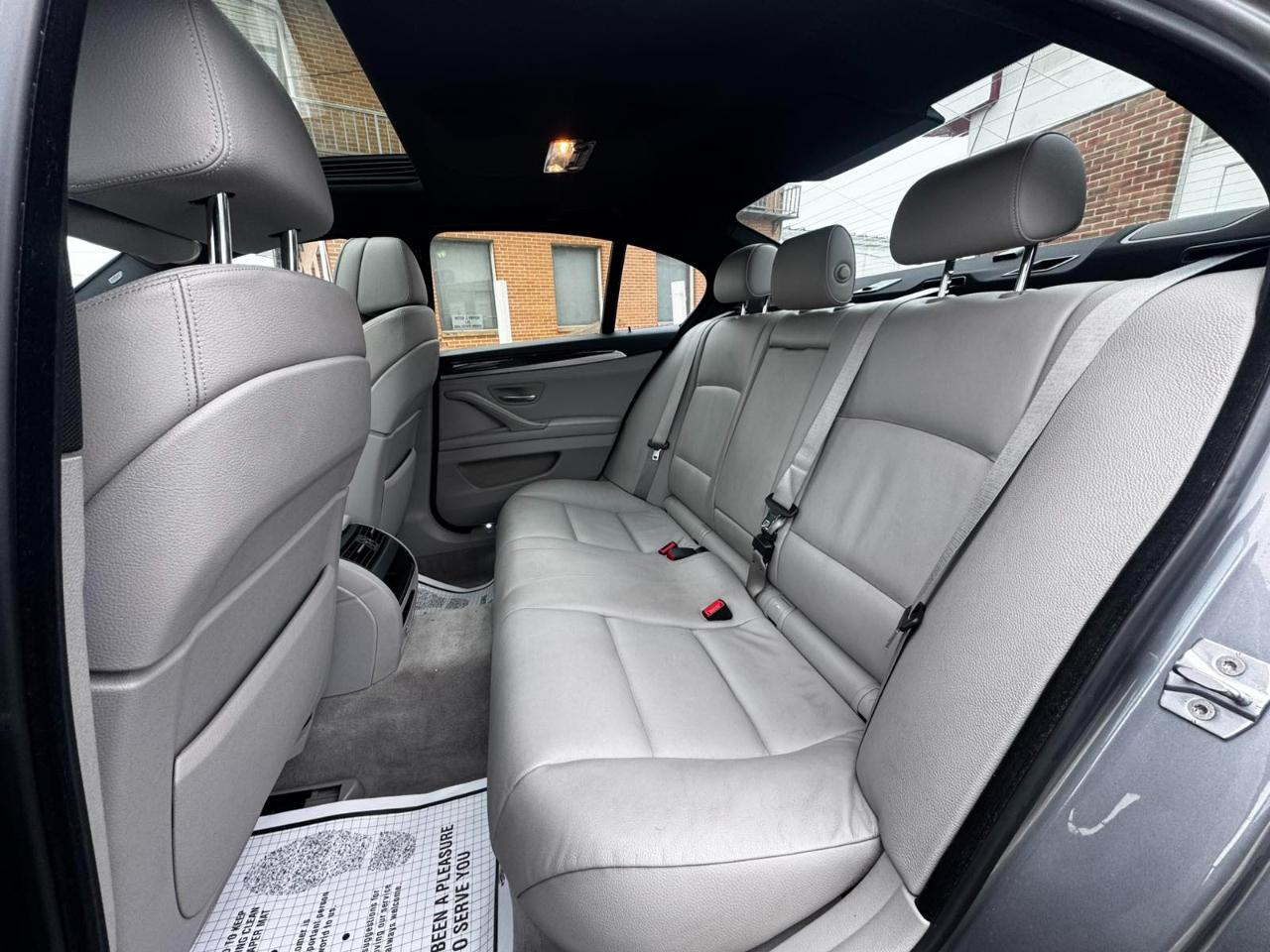 BMW 5 Series 4dr Sdn 535i RWD 2013