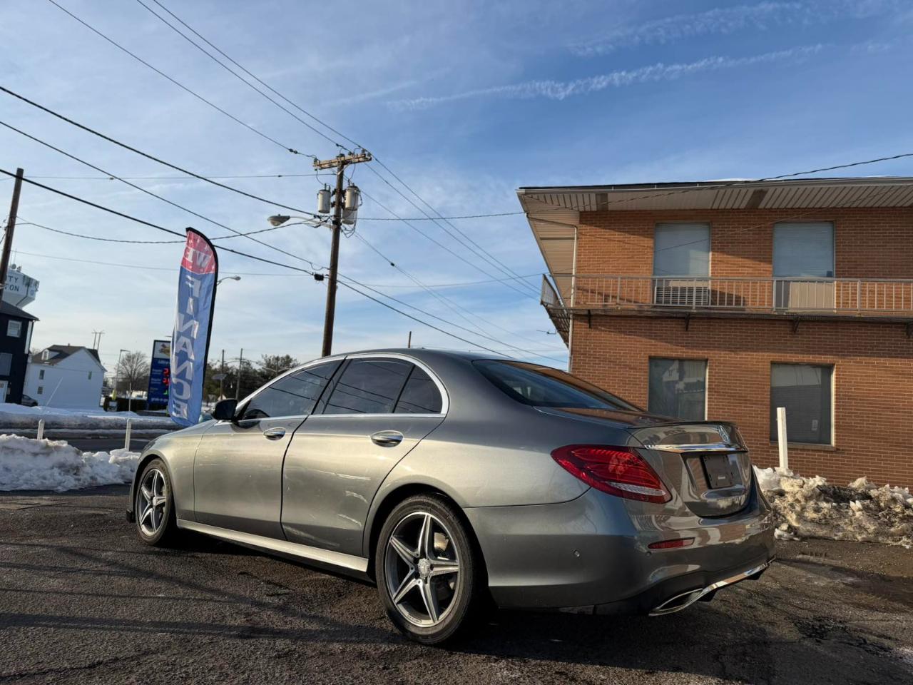 Mercedes-Benz E-Class E 300 Sport 4MATIC Sedan 2017