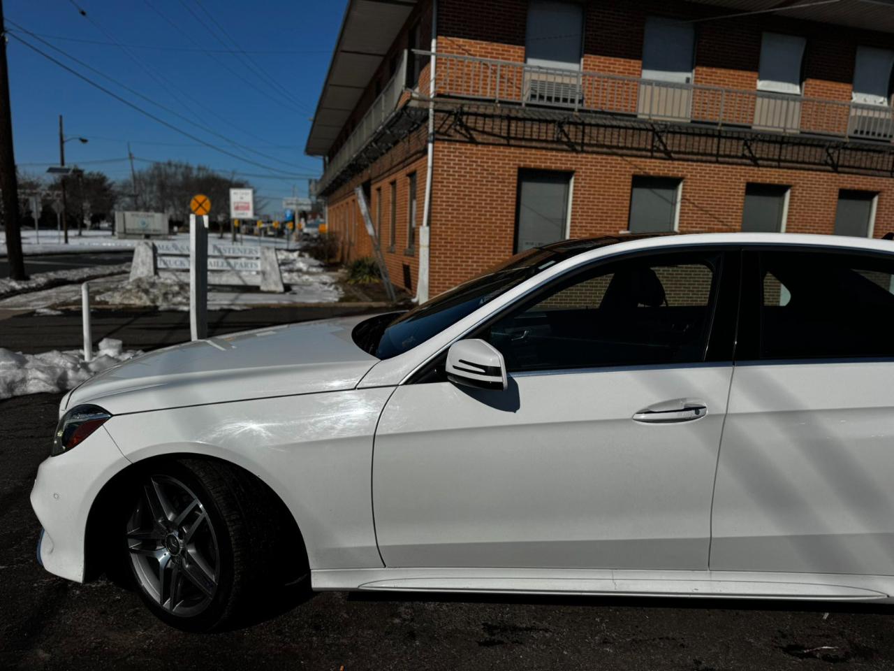 Mercedes-Benz E-Class 4dr Sdn E 350 Sport 4MATIC 2014