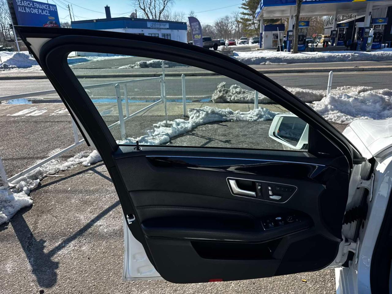 Mercedes-Benz E-Class 4dr Sdn E 350 Sport 4MATIC 2014