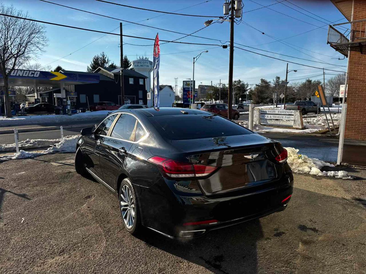 Hyundai Genesis 4dr Sdn V6 3.8L AWD 2016