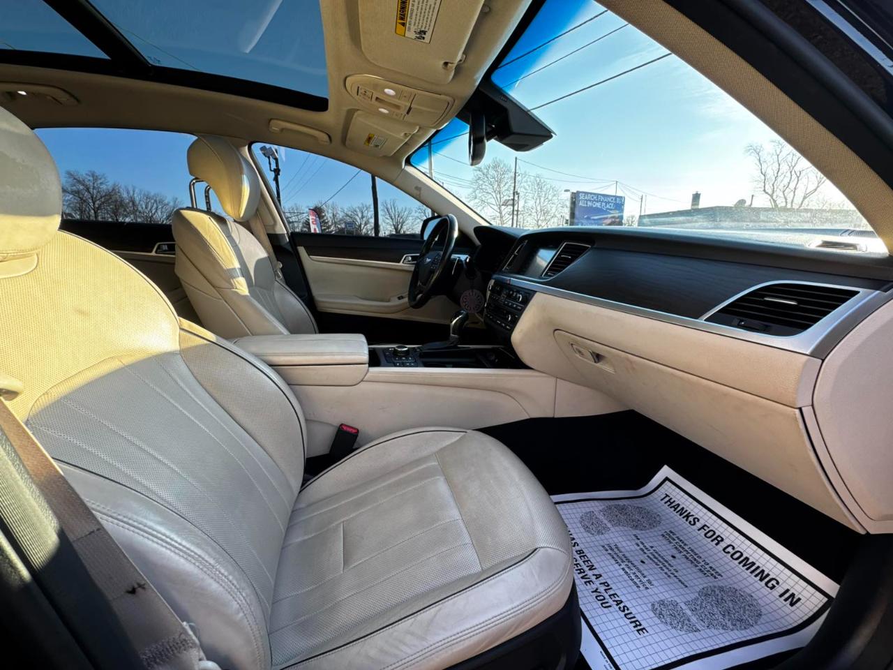 Hyundai Genesis 4dr Sdn V6 3.8L AWD 2016