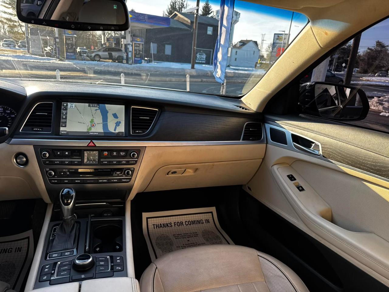 Hyundai Genesis 4dr Sdn V6 3.8L AWD 2016