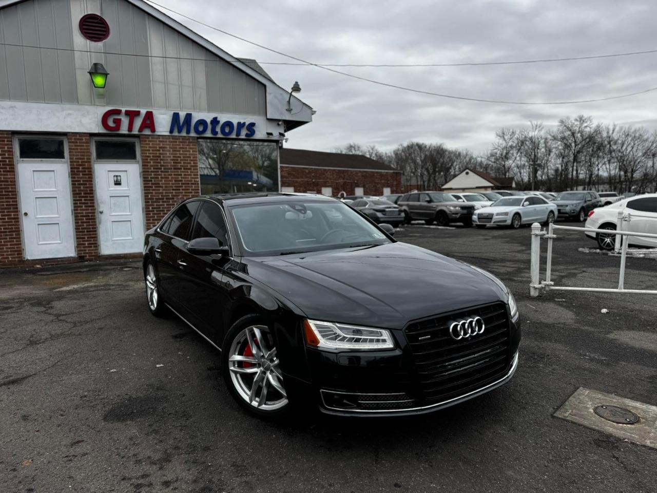 Audi A8 4dr Sdn 4.0T 2015