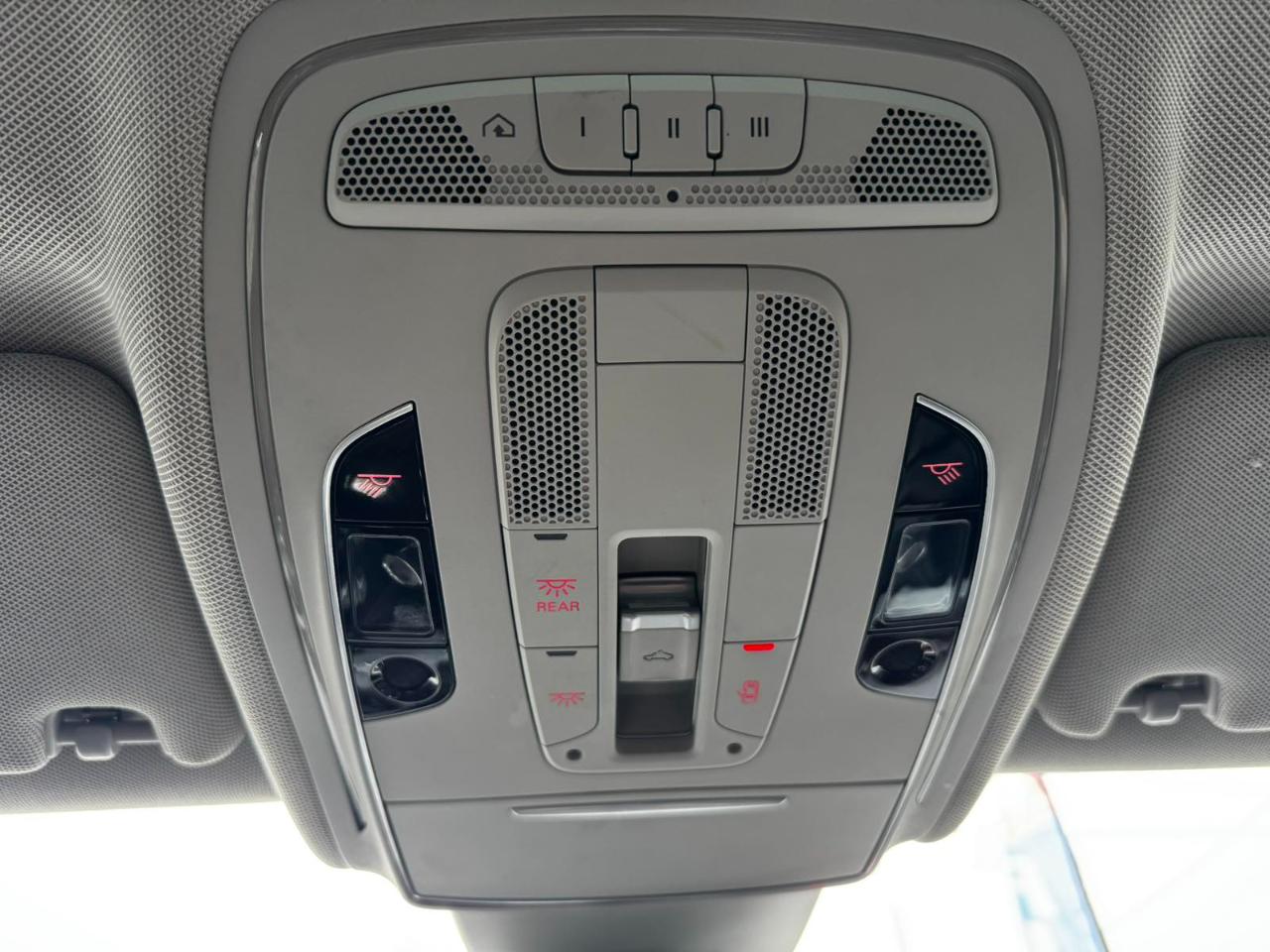 Audi A8 4dr Sdn 4.0T 2015