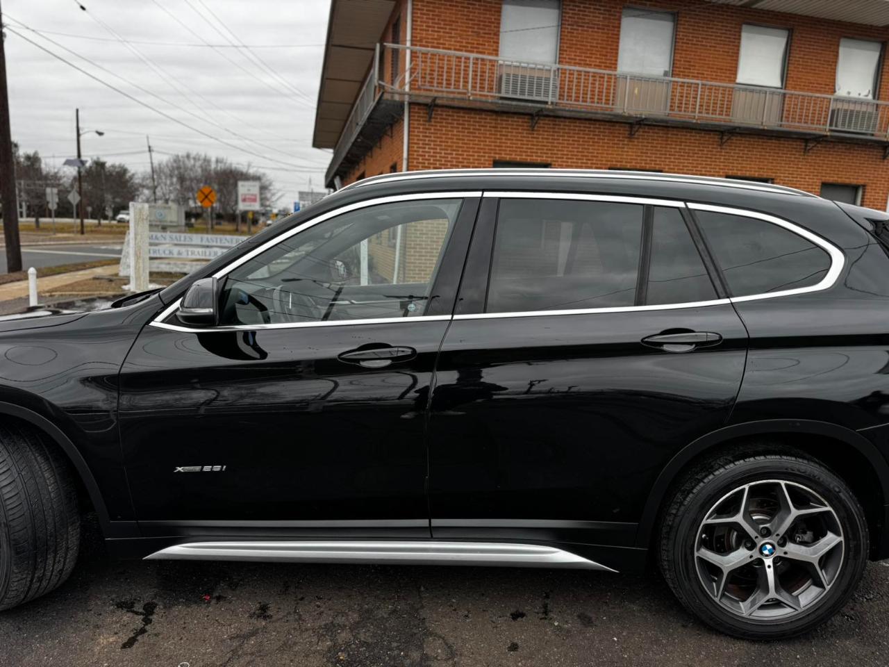 BMW X1 xDrive28i Sports Activity Vehicle Brazil 2017