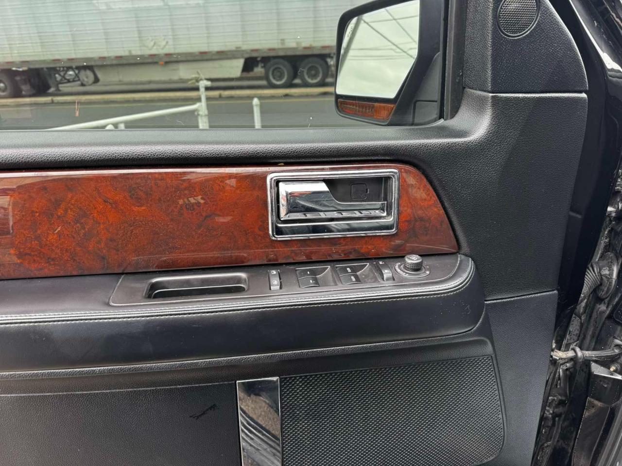 Lincoln Navigator L 4x4 Select 2017