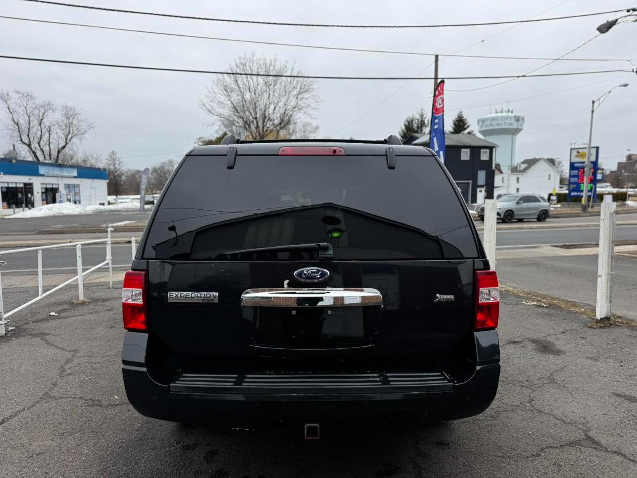 Ford Expedition 4WD 4dr Limited 2013