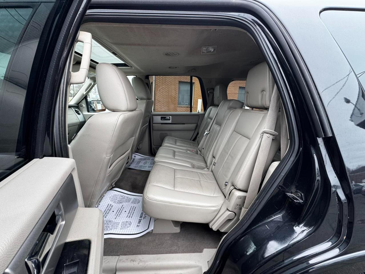 Ford Expedition 4WD 4dr Limited 2013