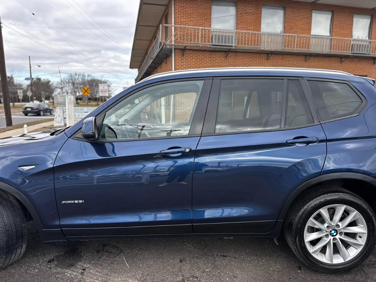 BMW X3 AWD 4dr xDrive28i 2016