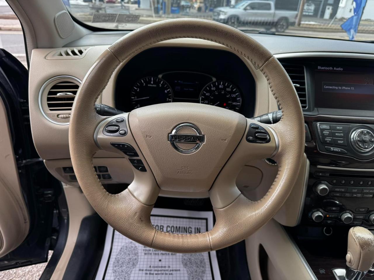 Nissan Pathfinder 2WD 4dr Platinum 2013