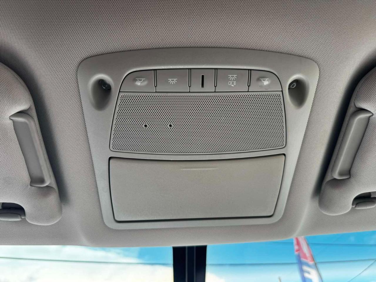 Nissan Pathfinder 2WD 4dr Platinum 2013