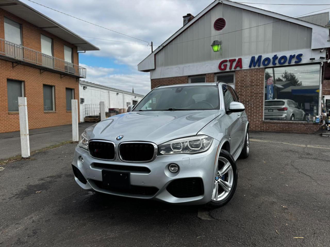 BMW X5 AWD 4dr xDrive50i 2016