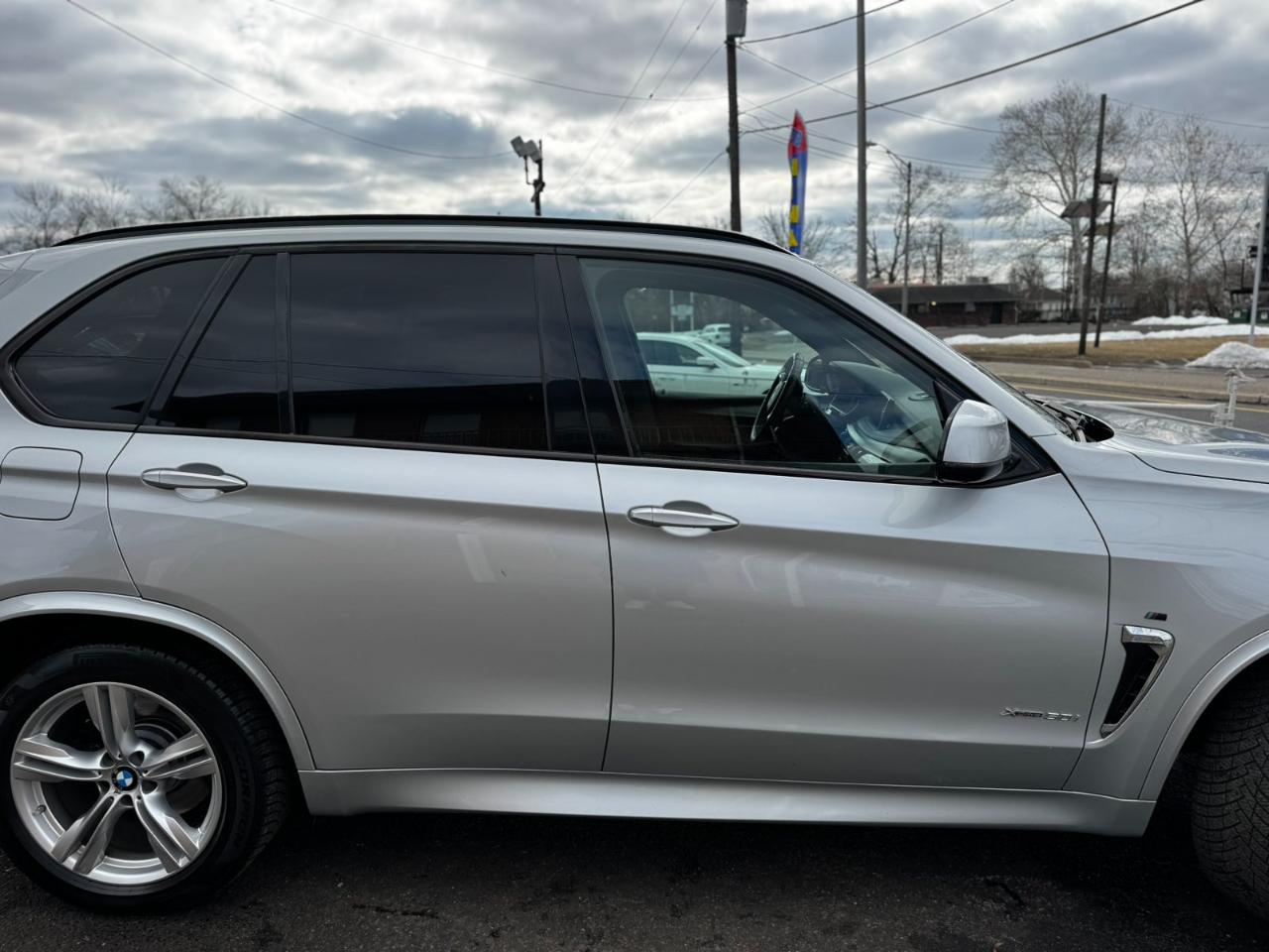 BMW X5 AWD 4dr xDrive50i 2016