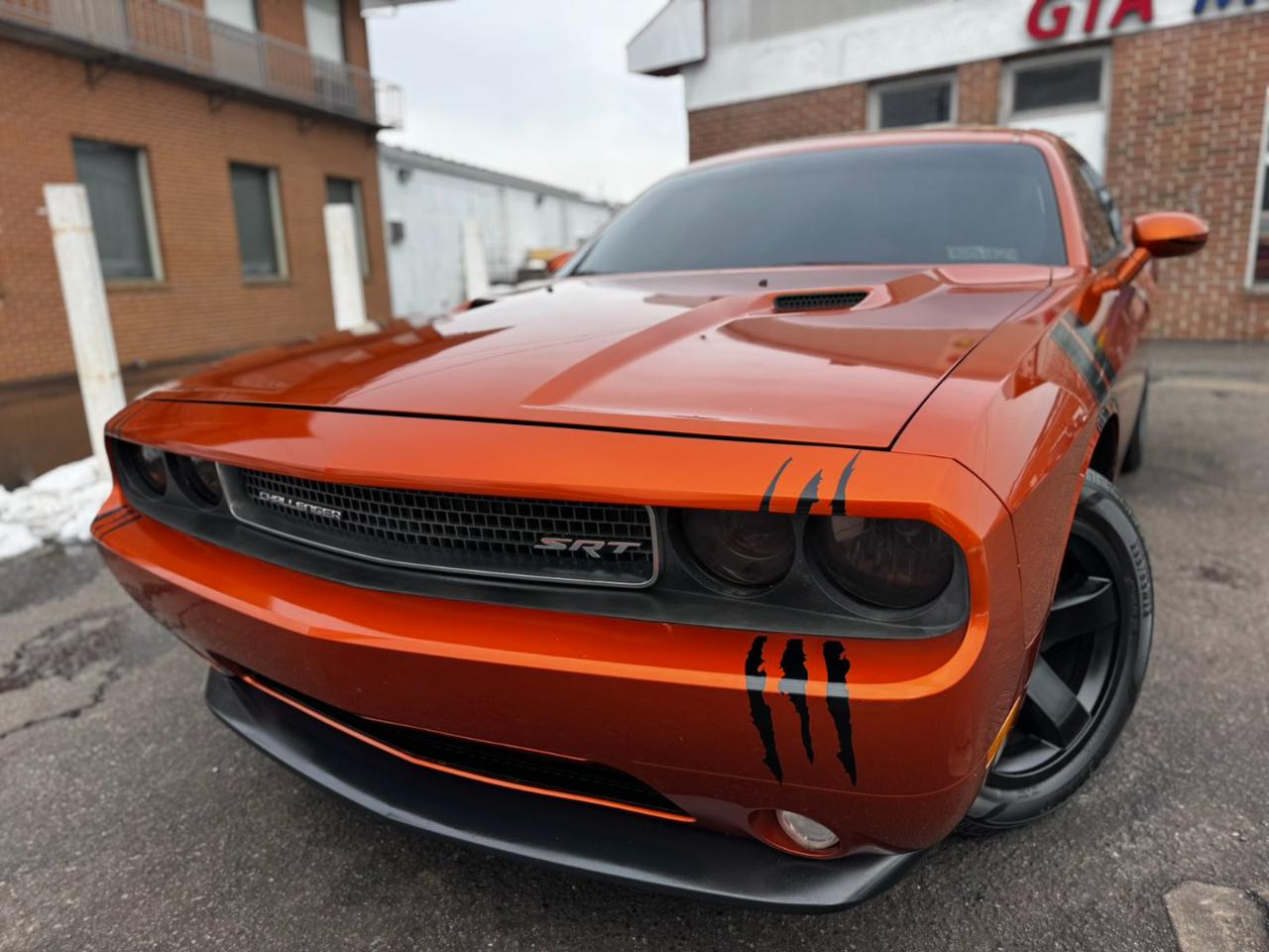 Dodge Challenger 2dr Cpe 2011