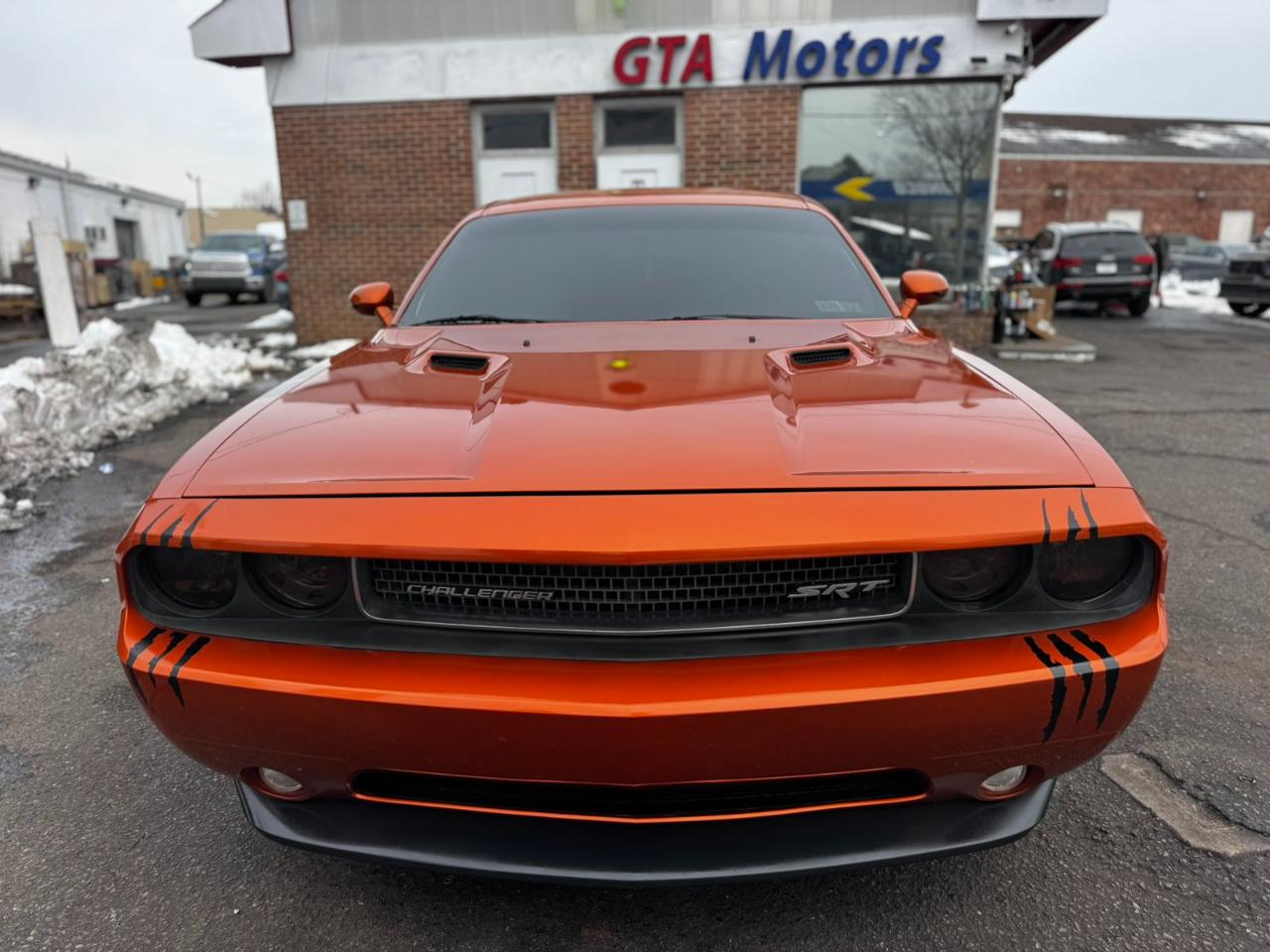 Dodge Challenger 2dr Cpe 2011