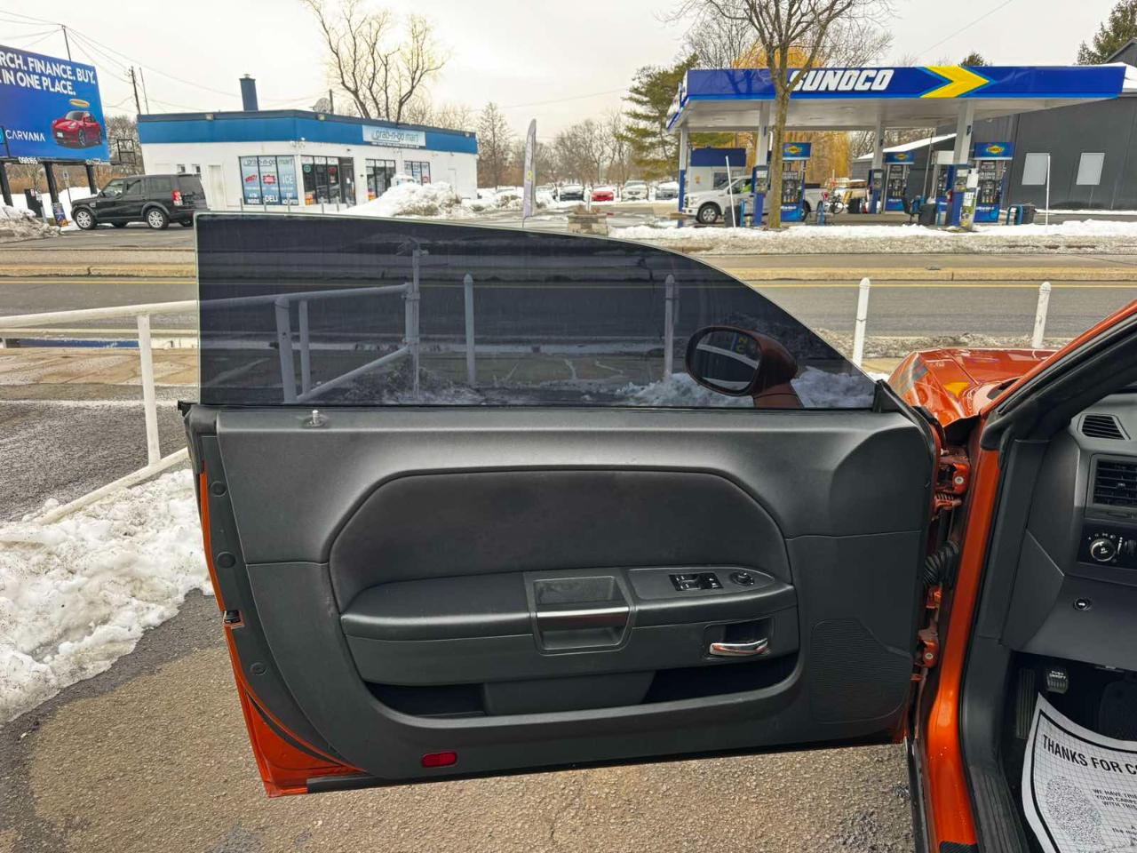 Dodge Challenger 2dr Cpe 2011