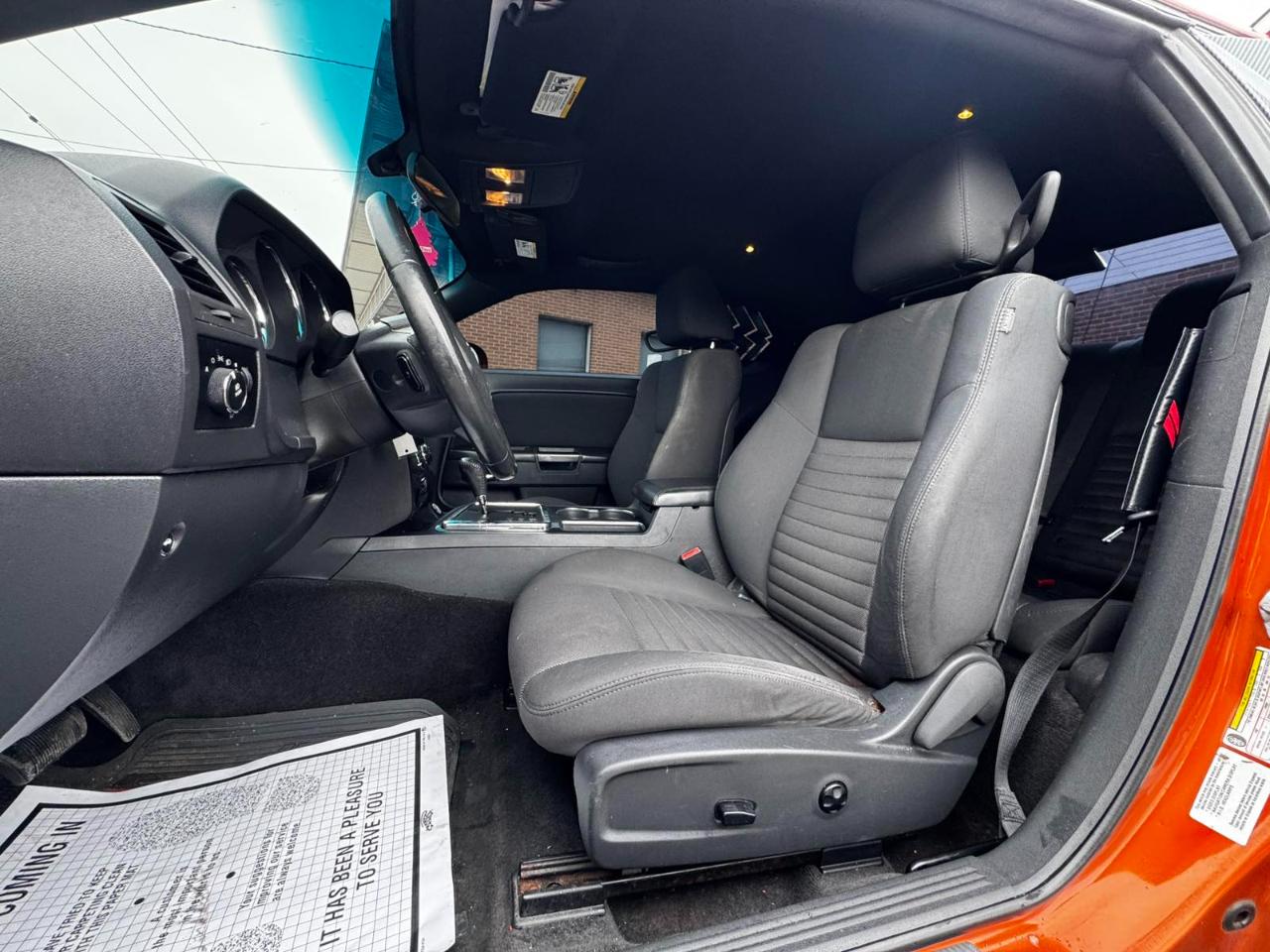 Dodge Challenger 2dr Cpe 2011