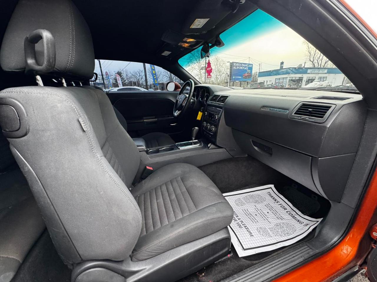 Dodge Challenger 2dr Cpe 2011