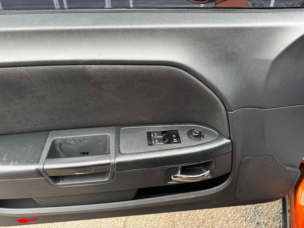 Dodge Challenger 2dr Cpe 2011