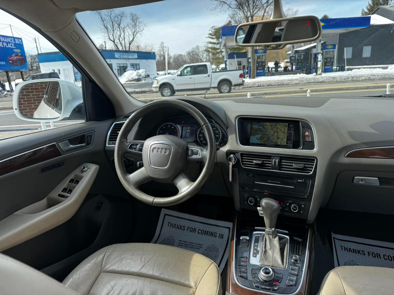 Audi Q5 quattro 4dr 3.2L Premium Plus 2011