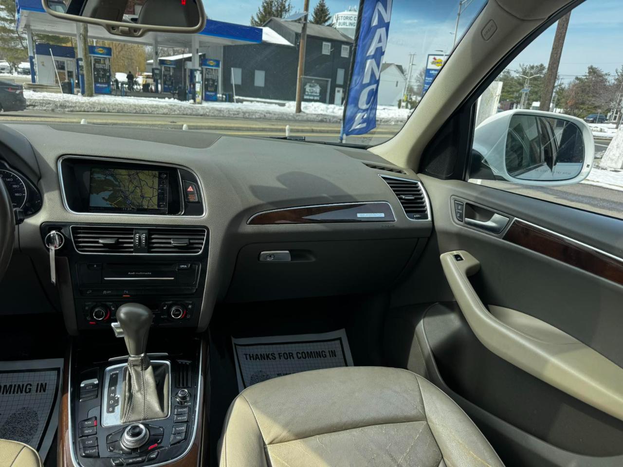 Audi Q5 quattro 4dr 3.2L Premium Plus 2011