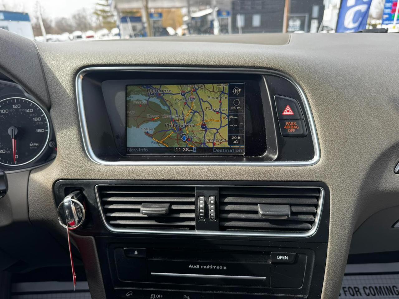 Audi Q5 quattro 4dr 3.2L Premium Plus 2011