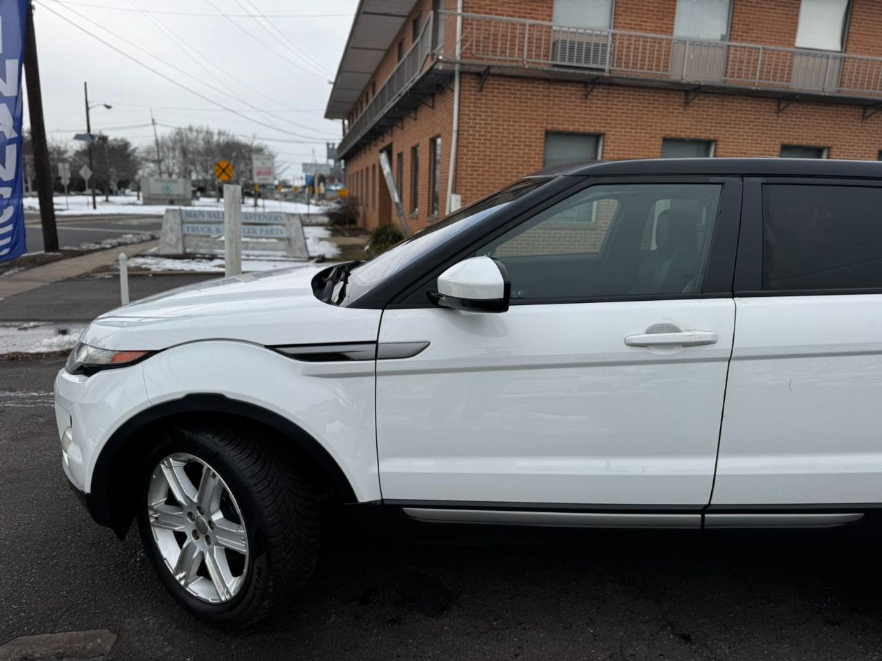 Land Rover Range Rover Evoque 5dr HB Pure Plus 2014