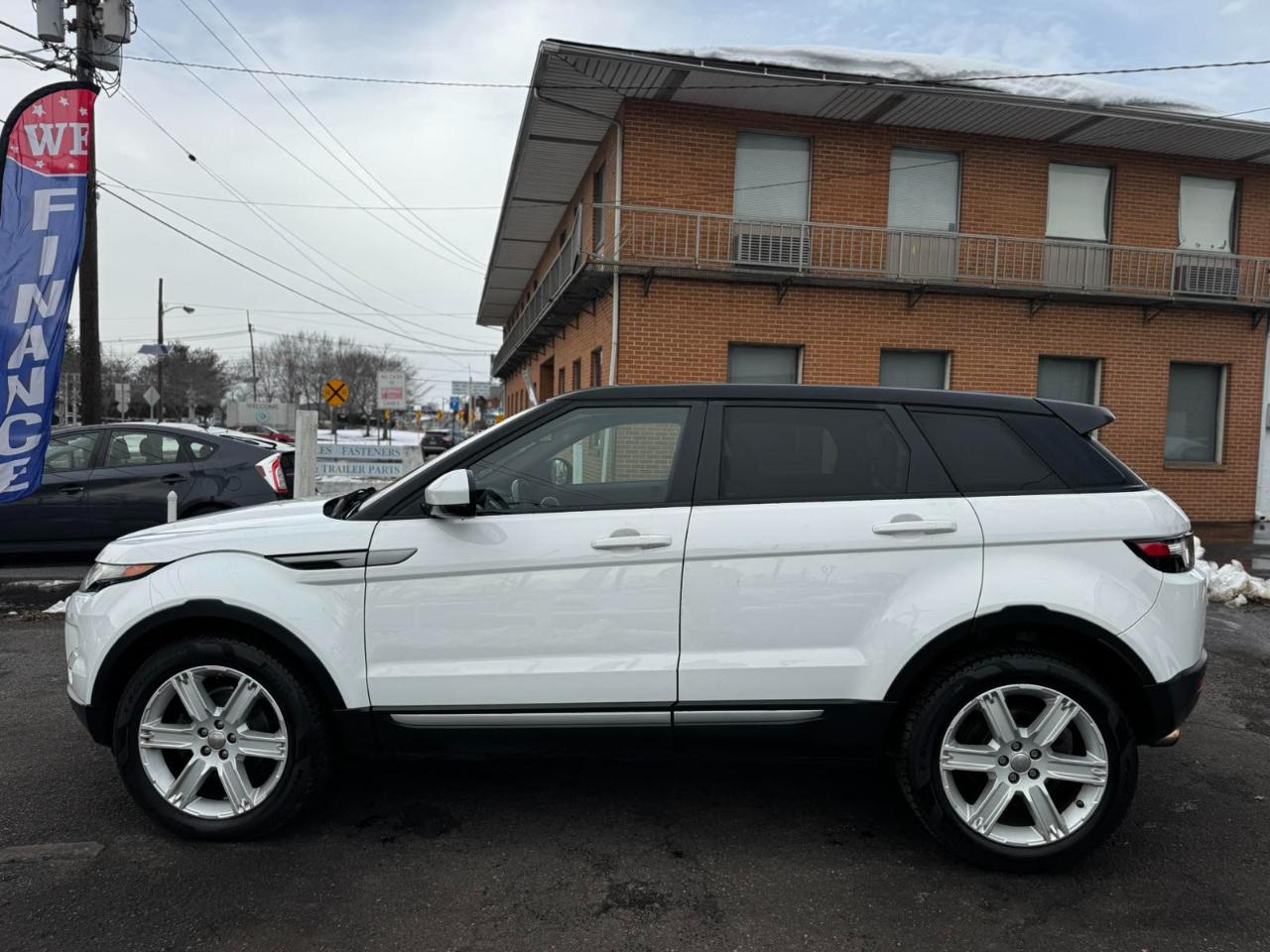 Land Rover Range Rover Evoque 5dr HB Pure Plus 2014
