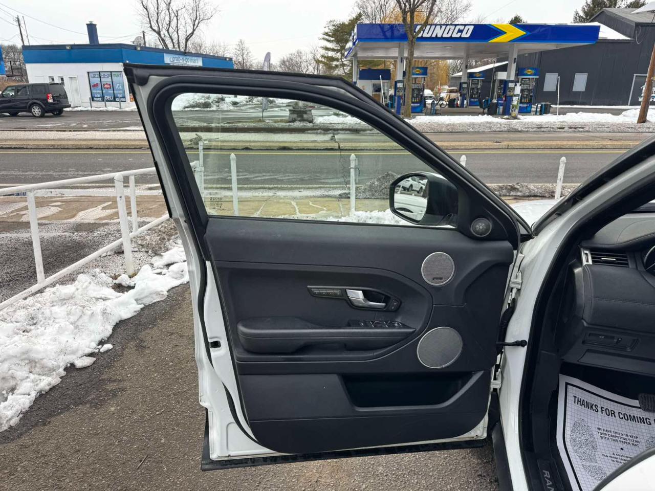 Land Rover Range Rover Evoque 5dr HB Pure Plus 2014