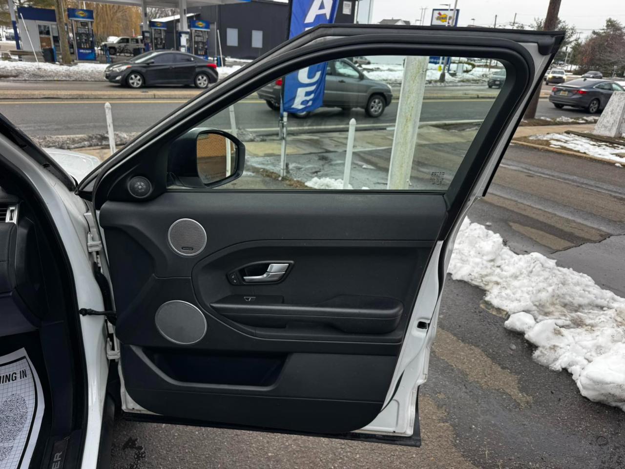 Land Rover Range Rover Evoque 5dr HB Pure Plus 2014