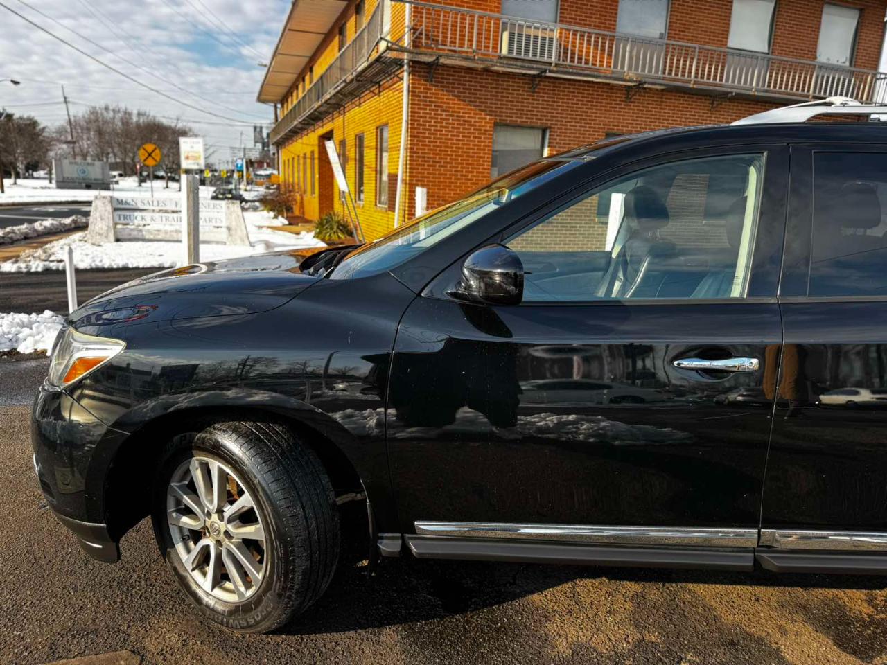 Nissan Pathfinder 4WD 4dr SL 2014