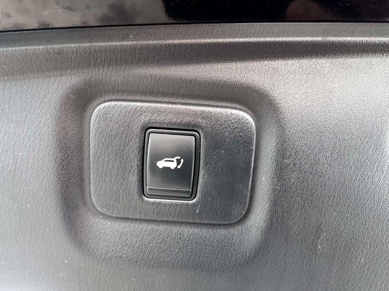 Nissan Pathfinder 4WD 4dr SL 2014