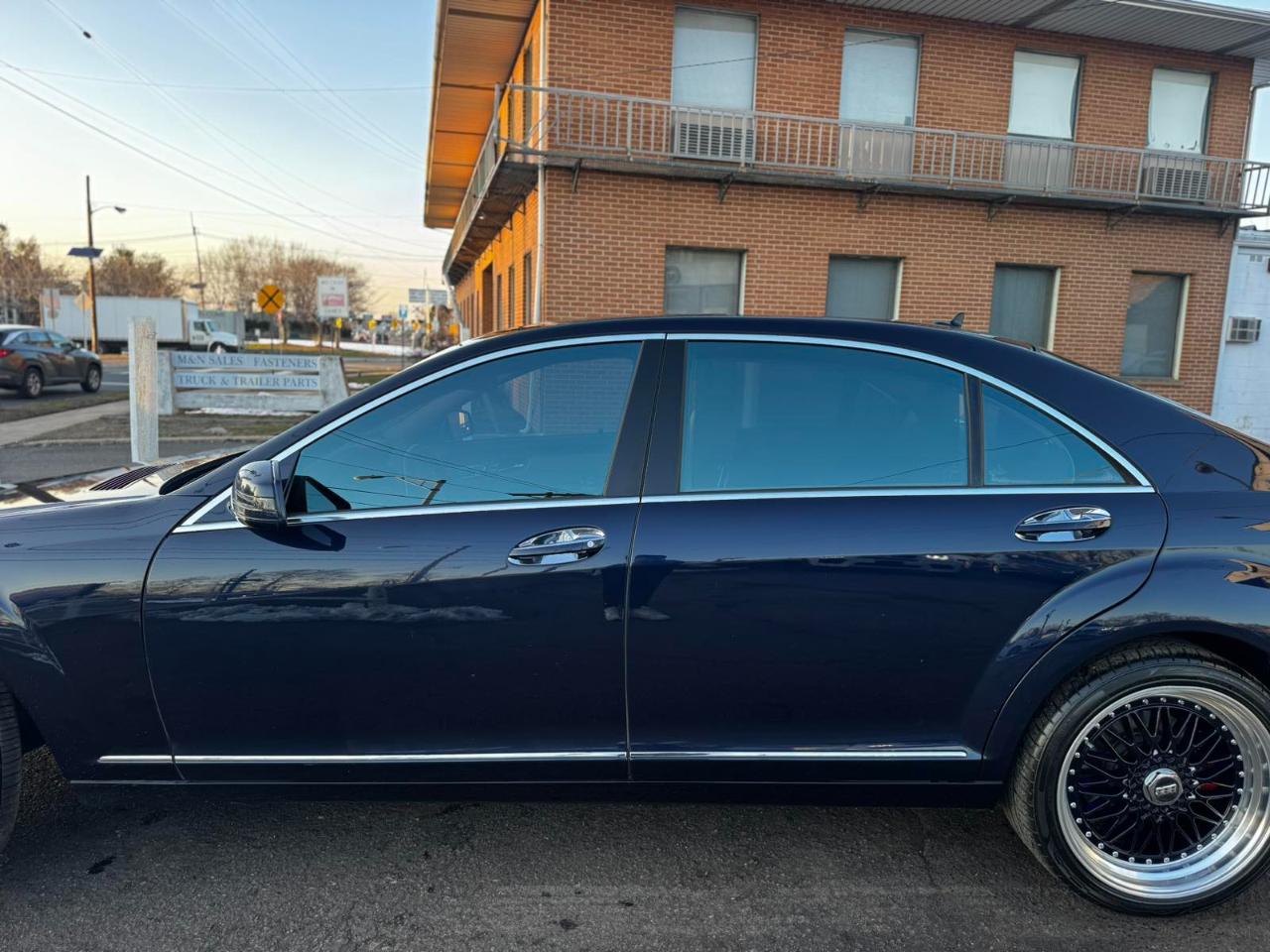 Mercedes-Benz S-Class 4dr Sdn S 550 4MATIC 2013