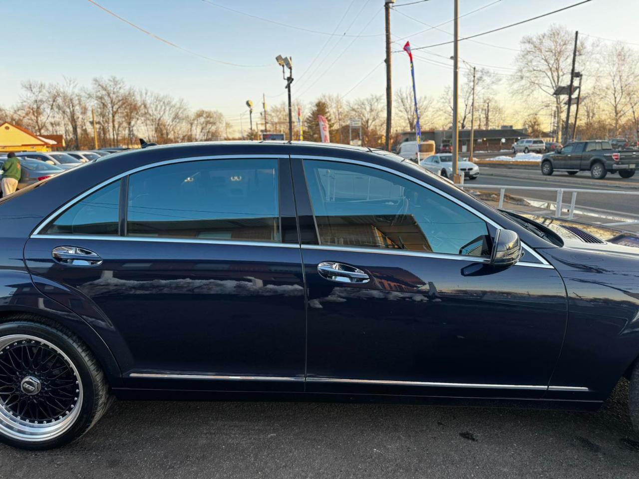 Mercedes-Benz S-Class 4dr Sdn S 550 4MATIC 2013