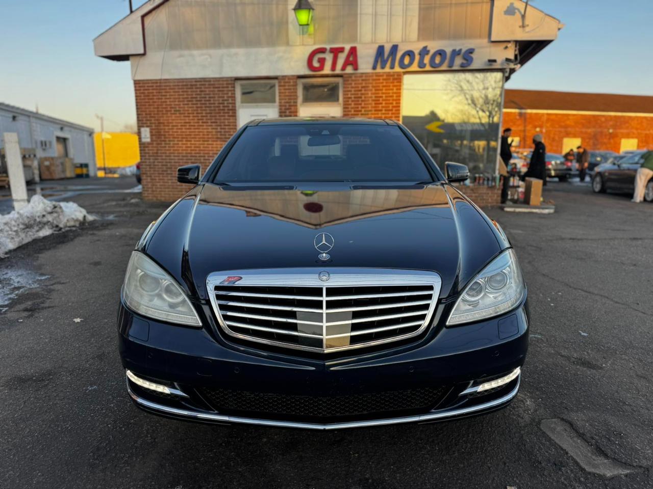 Mercedes-Benz S-Class 4dr Sdn S 550 4MATIC 2013