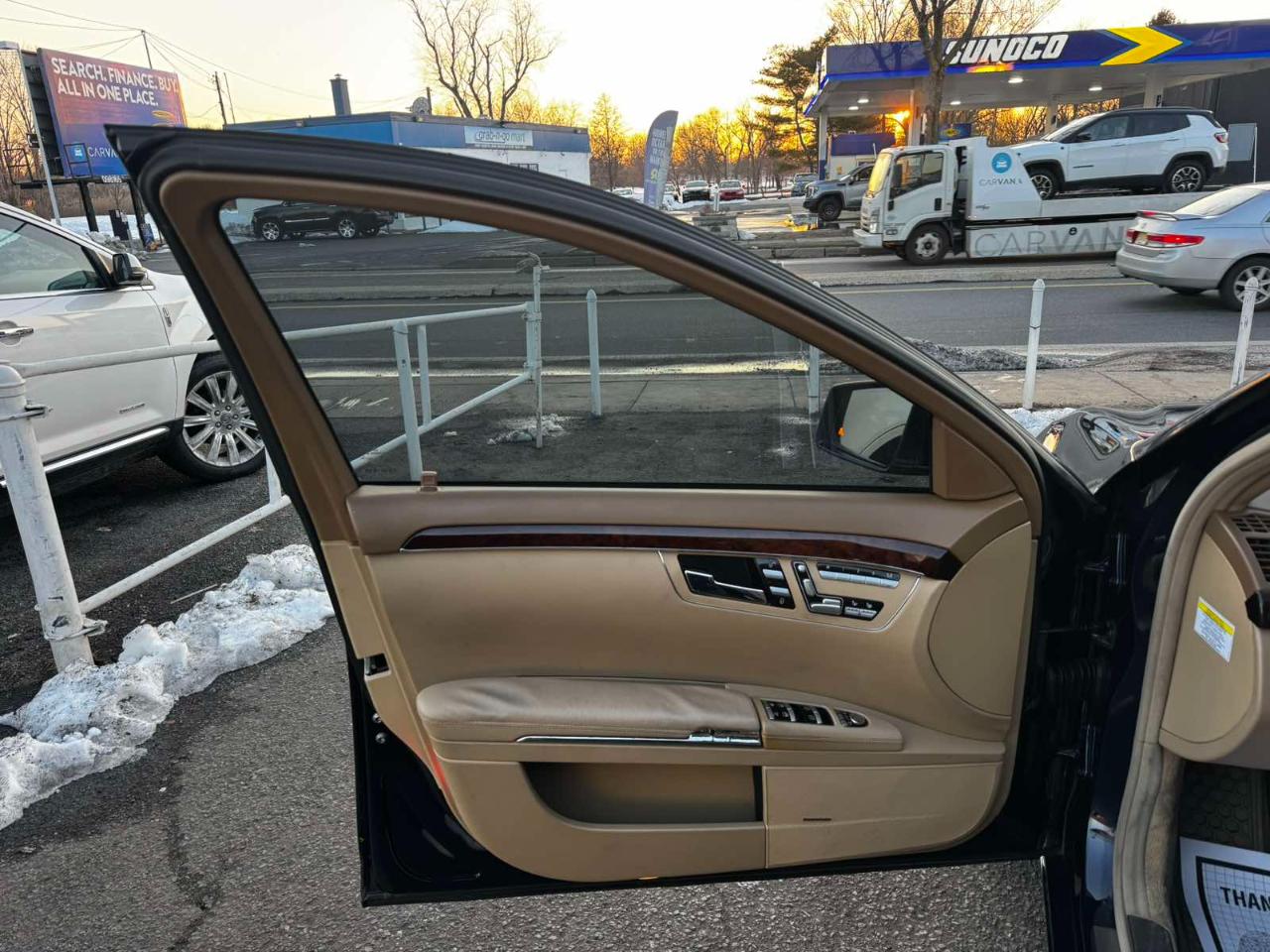 Mercedes-Benz S-Class 4dr Sdn S 550 4MATIC 2013