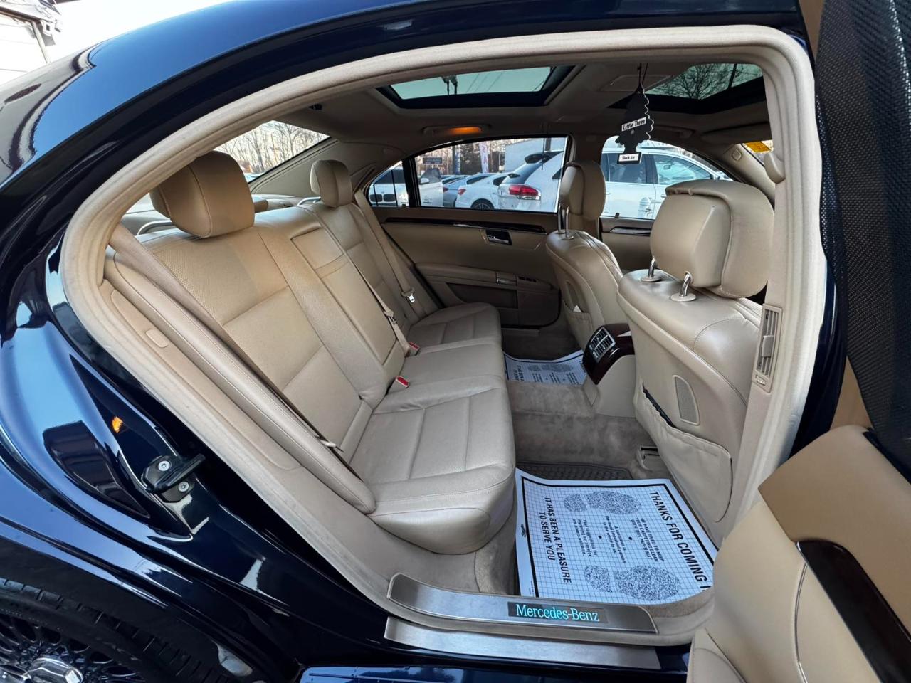 Mercedes-Benz S-Class 4dr Sdn S 550 4MATIC 2013