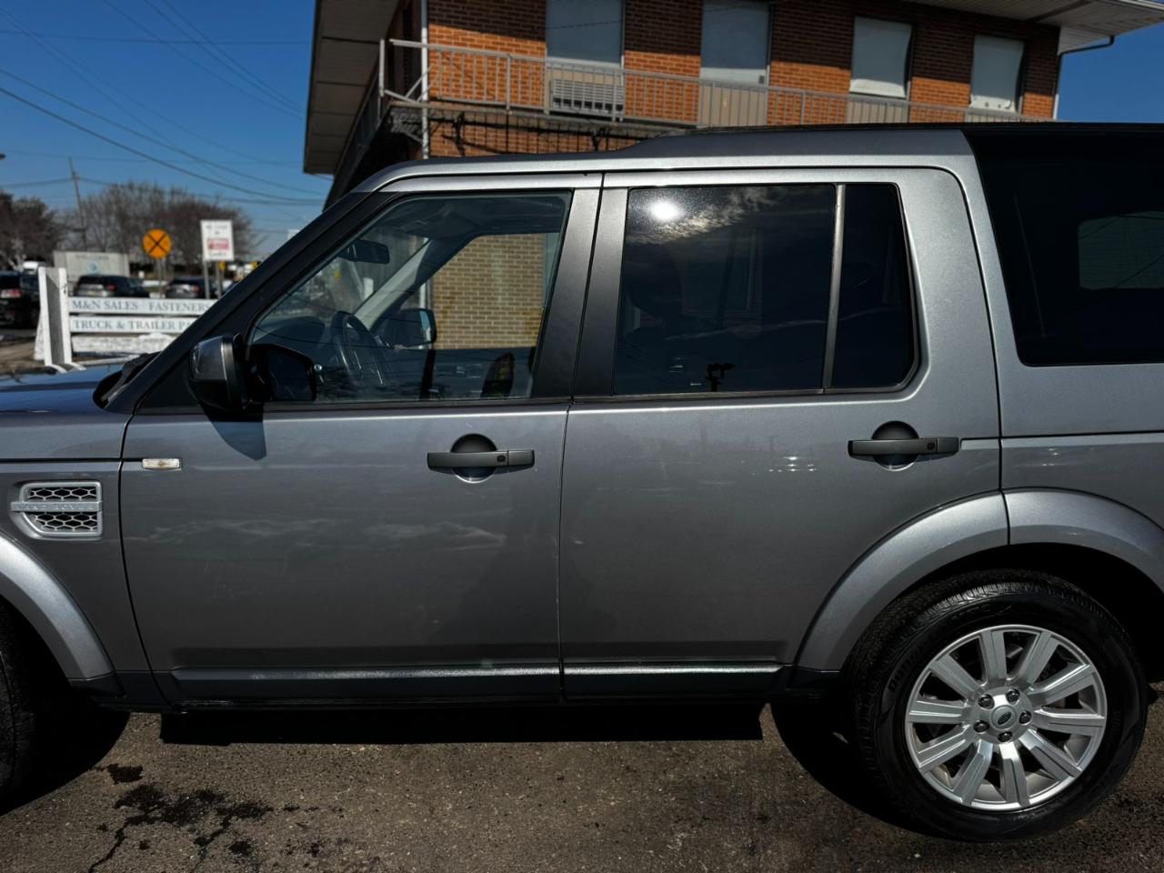 Land Rover LR4 4WD 4dr HSE 2013