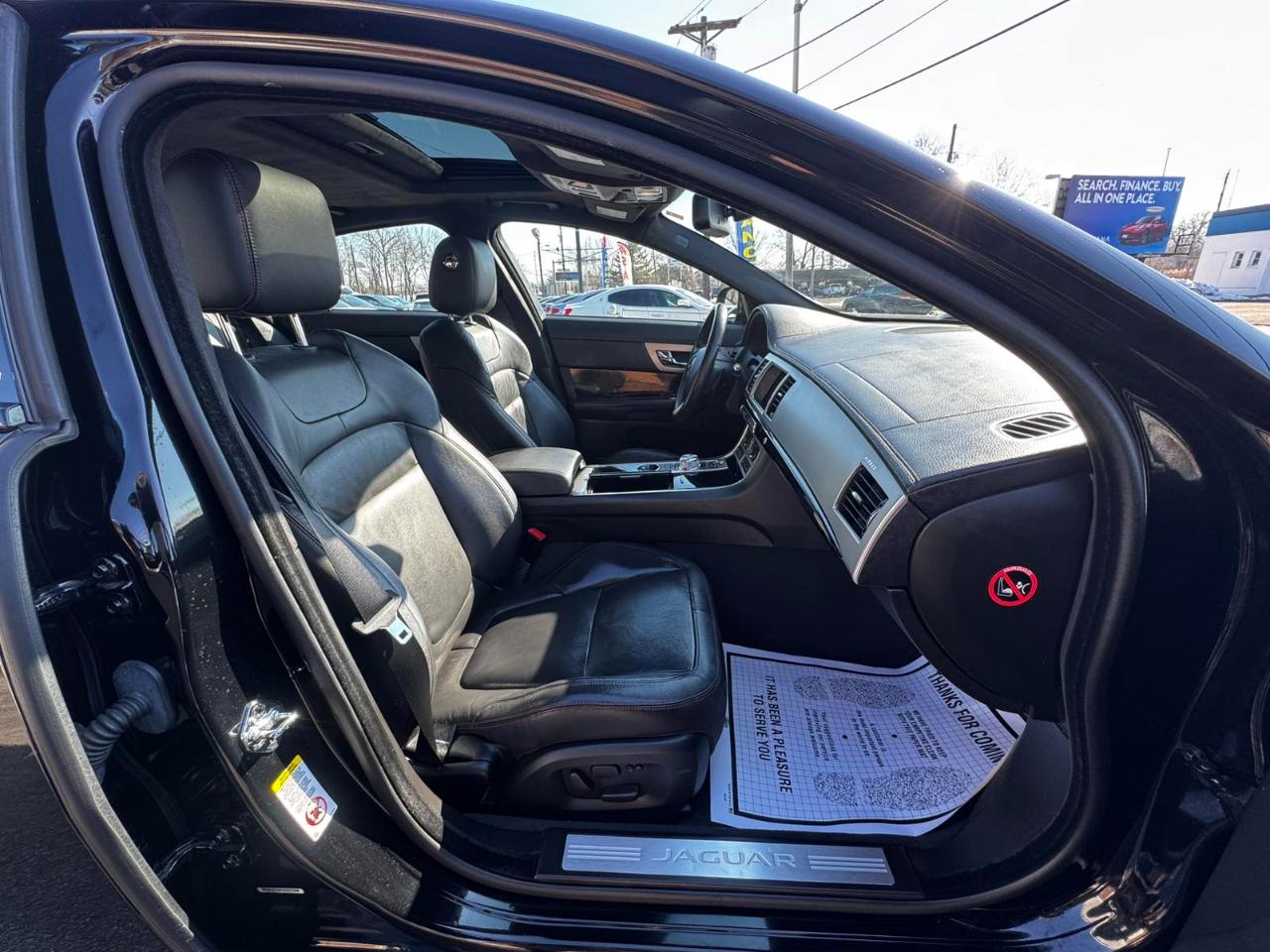 Jaguar XF 4dr Sdn V6 Sport AWD 2015