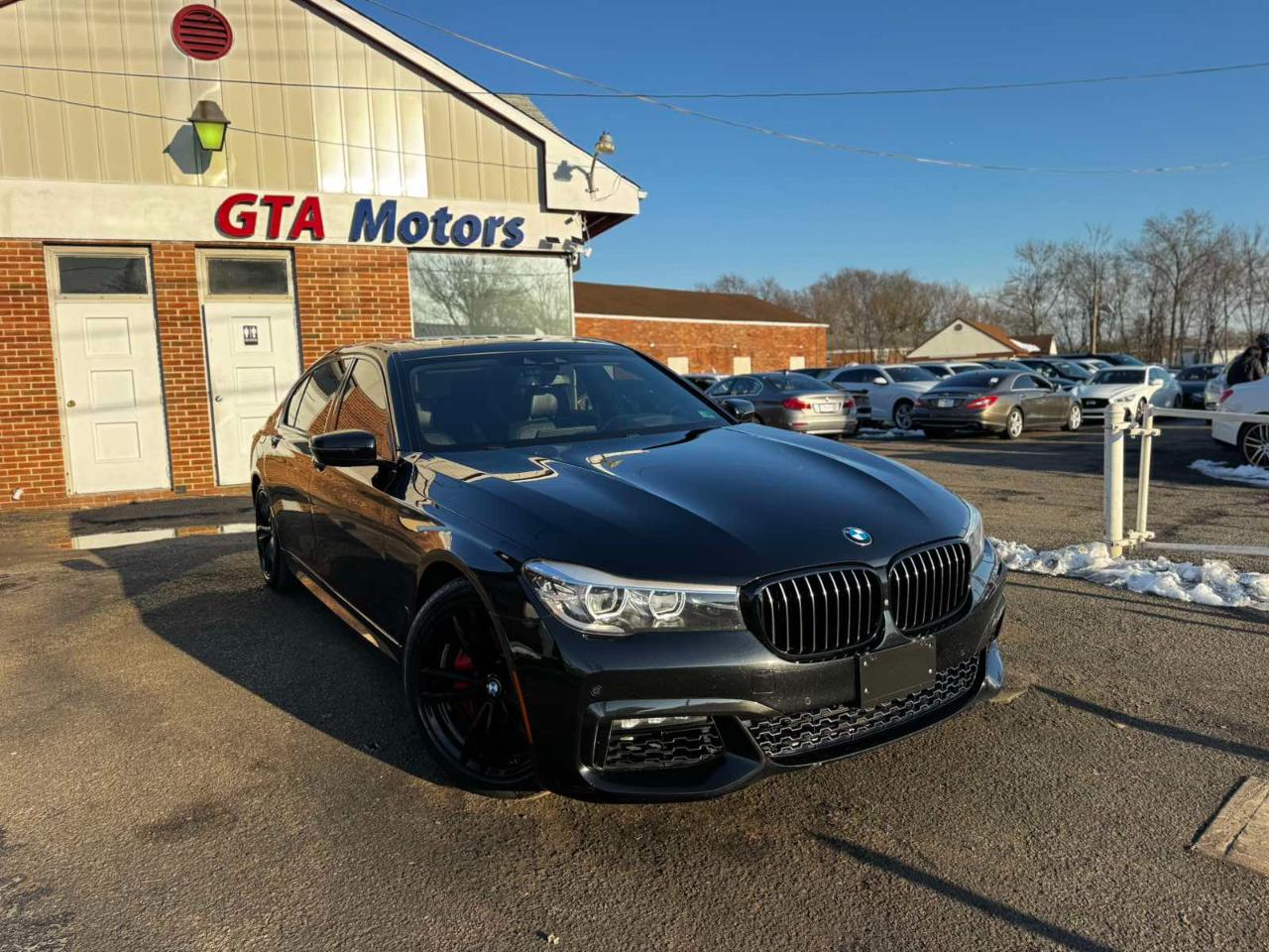 BMW 7 Series 4dr Sdn 740i RWD 2016
