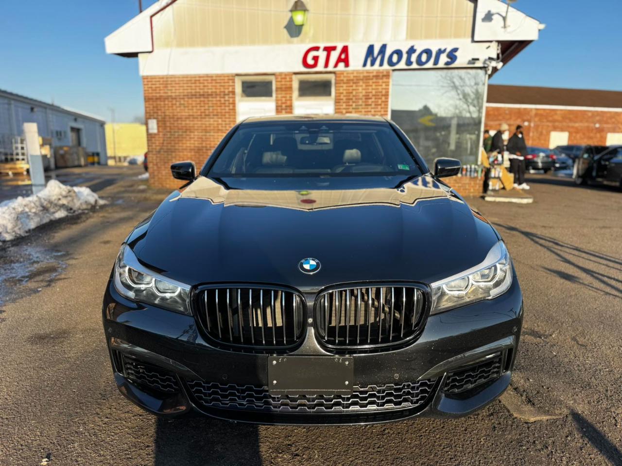 BMW 7 Series 4dr Sdn 740i RWD 2016