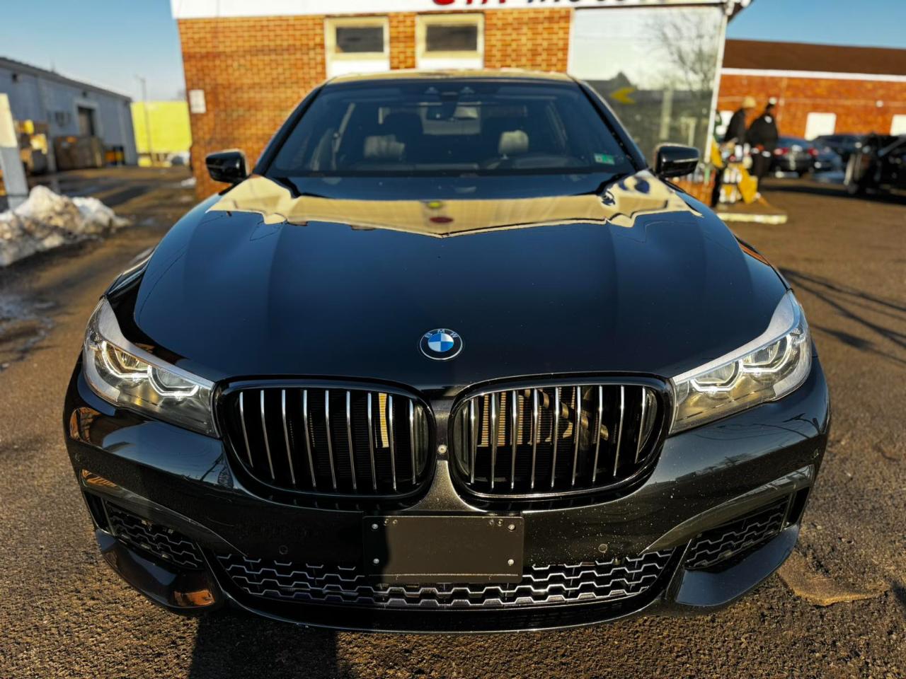 BMW 7 Series 4dr Sdn 740i RWD 2016