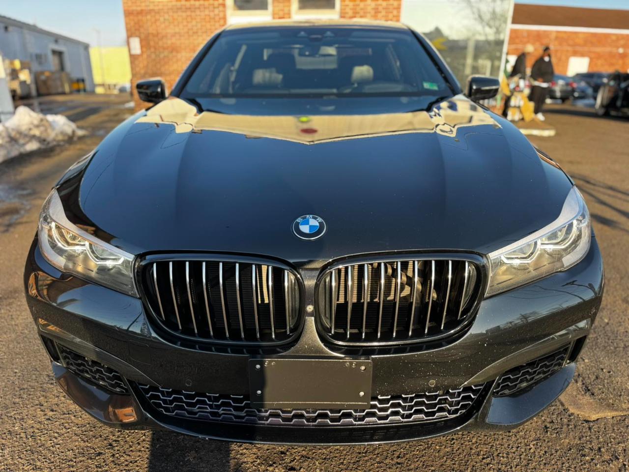 BMW 7 Series 4dr Sdn 740i RWD 2016