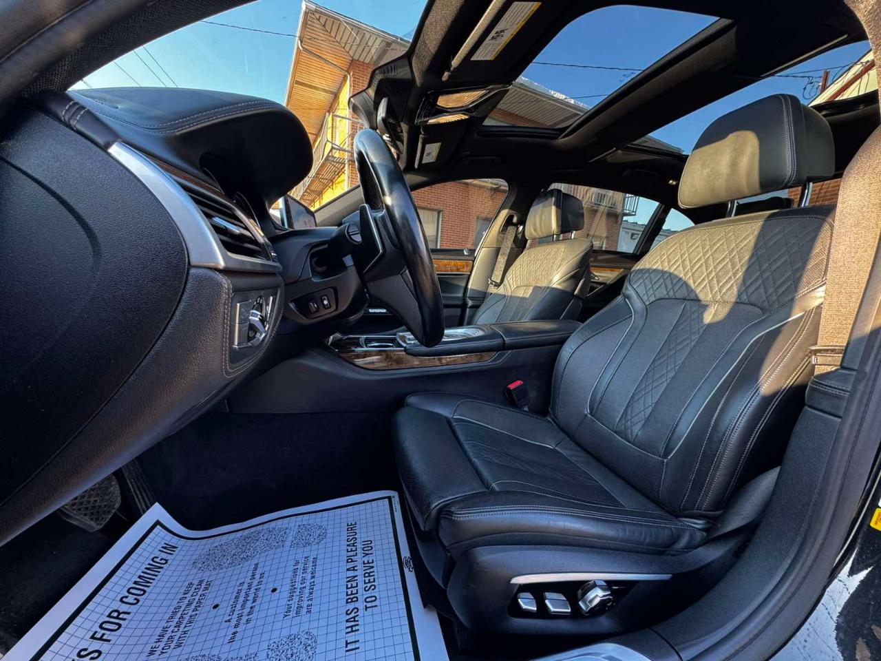 BMW 7 Series 4dr Sdn 740i RWD 2016